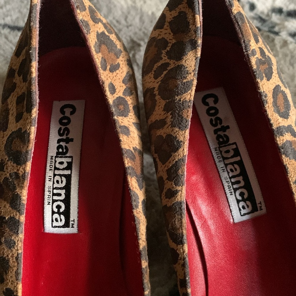 Costa Blanca Animal Print Heels — 8.5 Narrow - Picture 9 of 14